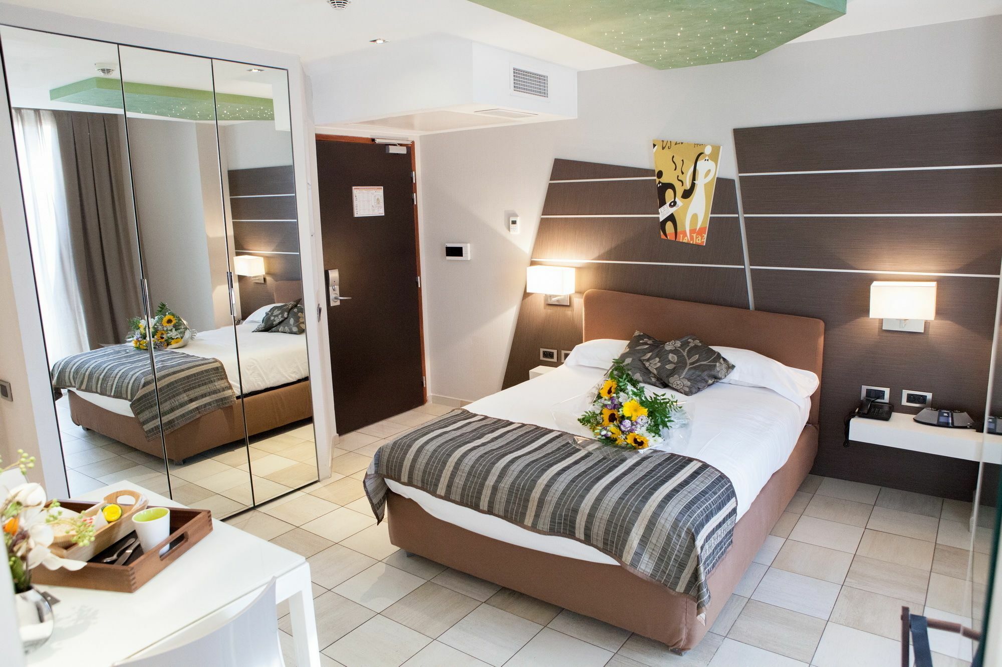 Hotel Villa D'Elsa Ζουάν λε Πιν Εξωτερικό φωτογραφία